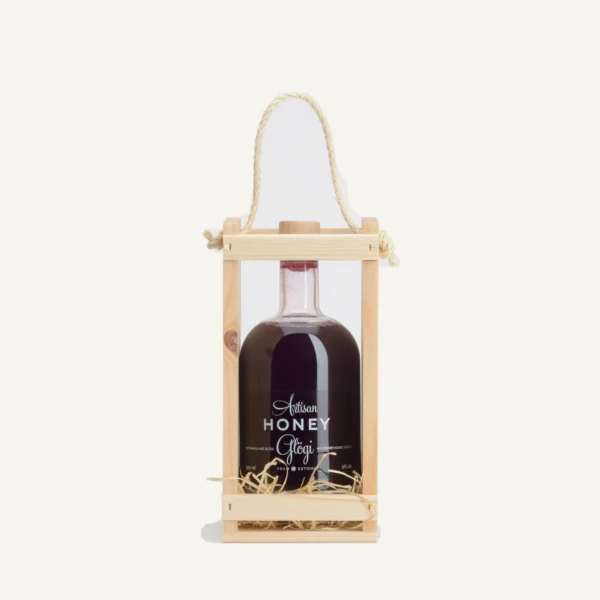 Glögg 500 ml in a wooden slatted gift box