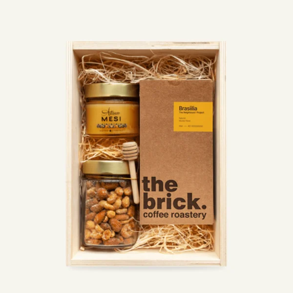 Honey, coffee and nuts gift box