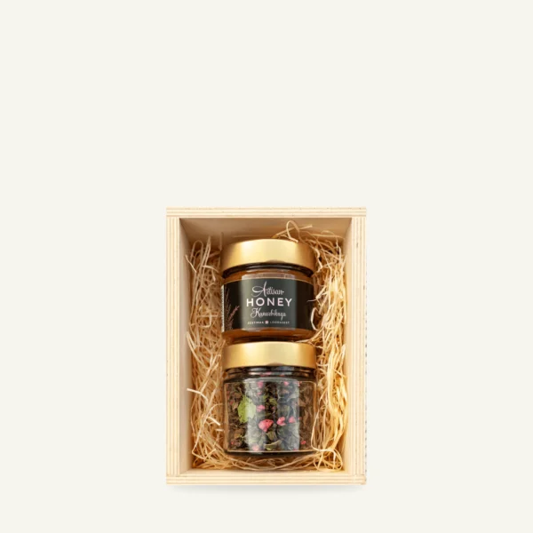 Heather honey and mint-raspberry tea gift box