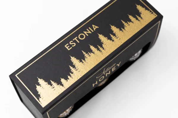 Estonia kinkekomplekt 3 × 50 g – kuldtrüki lähivõte