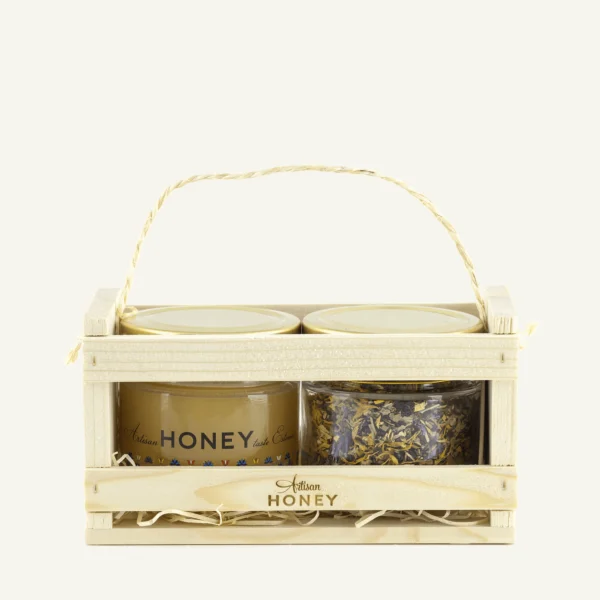 Blossom honey 200 g and herbal tea 25 g in a wooden gift box