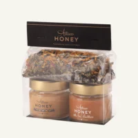 Cellophane gift set with herbal tea
