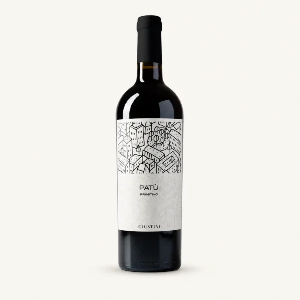 Tenuta Giustini PATÙ Primitivo Salento IGT 750 ml pudel soojal heledal taustal