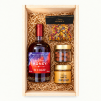 Artisan Honey AH20K10 gift box with apple-cherry glögg, blossom honey, chocolate-covered coffee beans and herbal tea